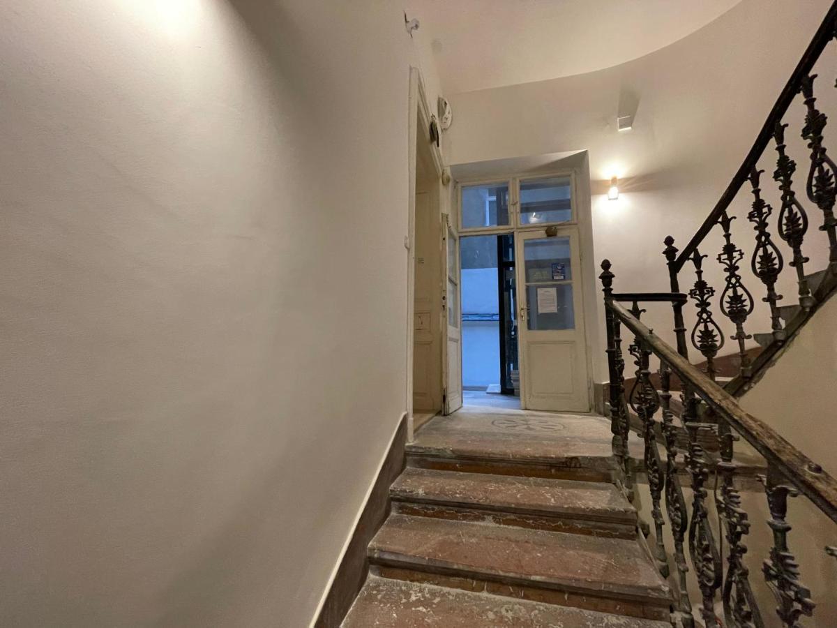 Budapest Paulay Apartments Buitenkant foto