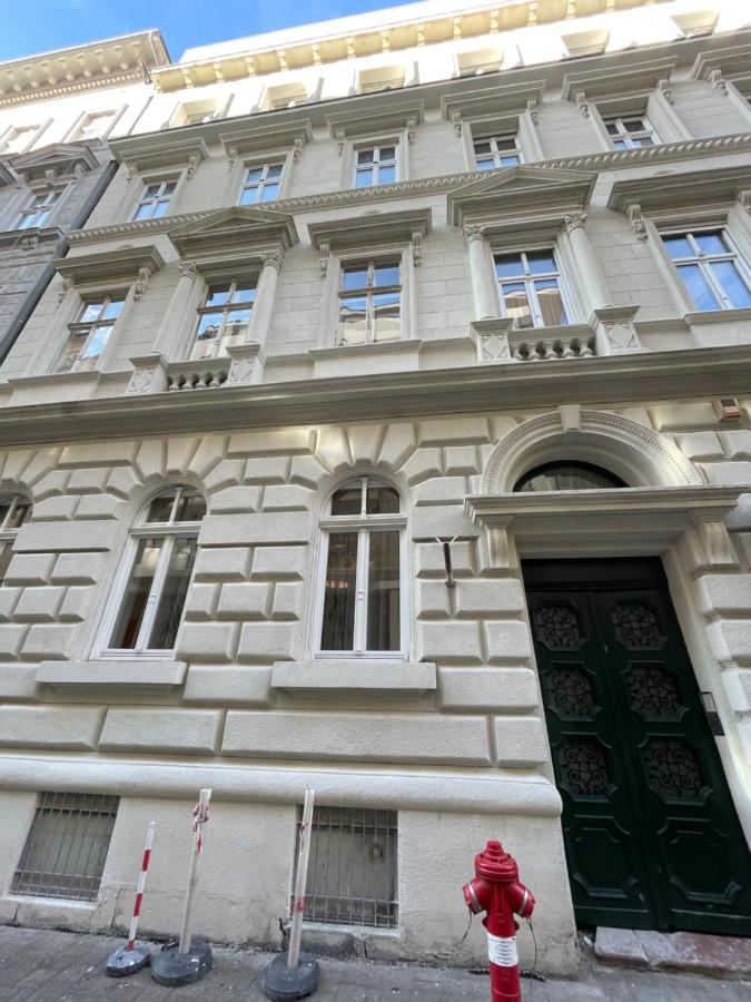 Budapest Paulay Apartments Buitenkant foto